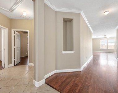 952 Crannog Way - Photo Thumbnail 27