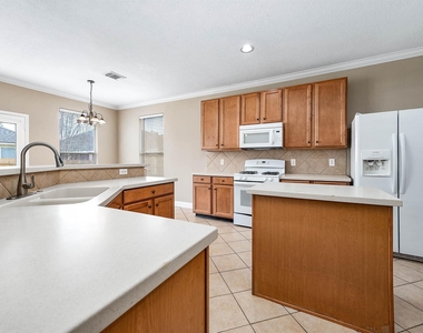 952 Crannog Way - Photo Thumbnail 11