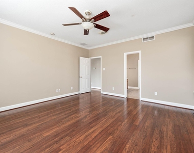 952 Crannog Way - Photo Thumbnail 17