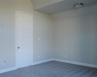 10511 Forfar Lane - Photo Thumbnail 29