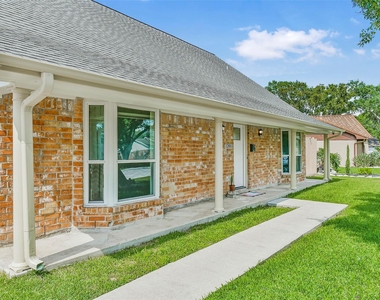 12011 Kirknoll Drive - Photo Thumbnail 41