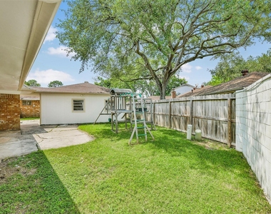 12011 Kirknoll Drive - Photo Thumbnail 39