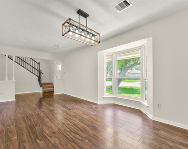 12011 Kirknoll Drive - Photo Thumbnail 9