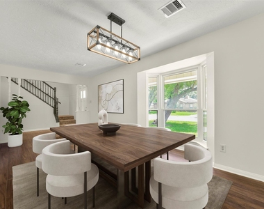 12011 Kirknoll Drive - Photo Thumbnail 8