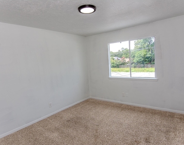 20335 Fieldtree Drive - Photo Thumbnail 10