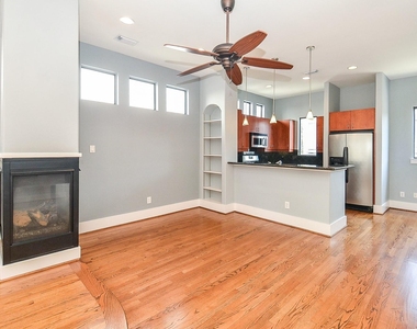 408 Parker Street - Photo Thumbnail 9