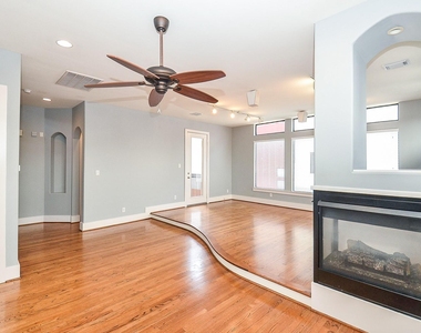 408 Parker Street - Photo Thumbnail 10