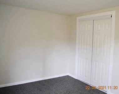 4201 Kashmere Street - Photo Thumbnail 6