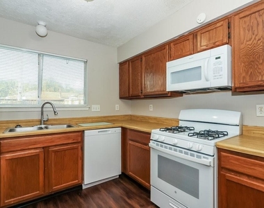 15826 Beechnut Street - Photo Thumbnail 6