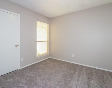 15826 Beechnut Street - Photo Thumbnail 11