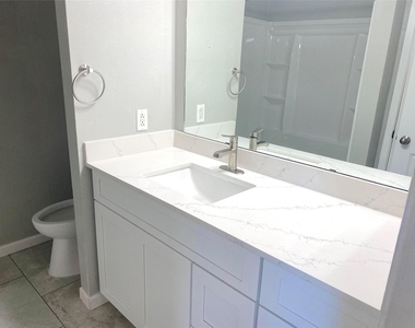 16222 Summer Dew Lane - Photo Thumbnail 13