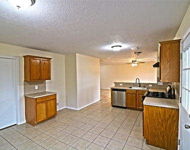 4727 Ivy Meadow Lane - Photo Thumbnail 11