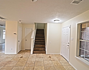 4727 Ivy Meadow Lane - Photo Thumbnail 8