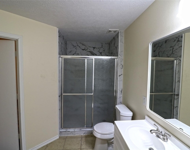 4727 Ivy Meadow Lane - Photo Thumbnail 5
