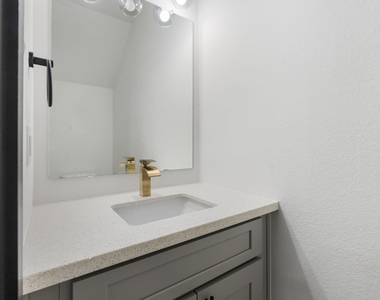 913 Panama Boulevard - Photo Thumbnail 11