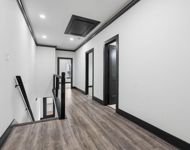 913 Panama Boulevard - Photo Thumbnail 13