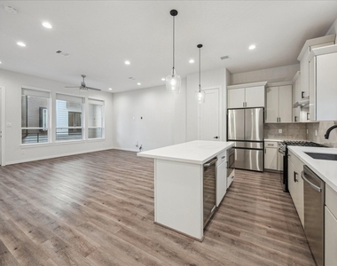 1603 Patterson Street - Photo Thumbnail 11