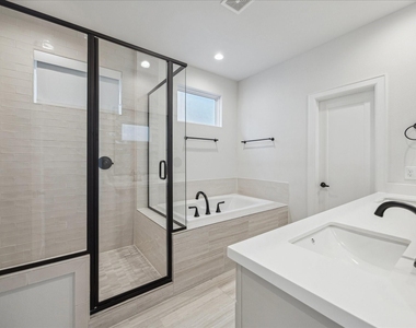 1603 Patterson Street - Photo Thumbnail 24