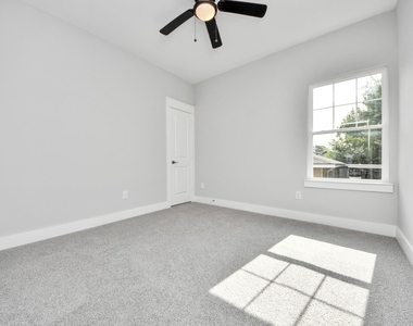 1307 Laskey Street - Photo Thumbnail 40