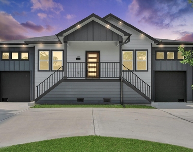 1307 Laskey Street - Photo Thumbnail 6