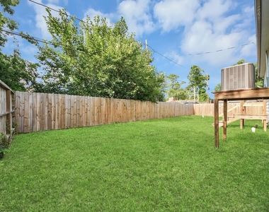 1307 Laskey Street - Photo Thumbnail 43