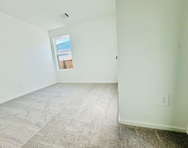 16615 Trembling Aspen Lane - Photo Thumbnail 9