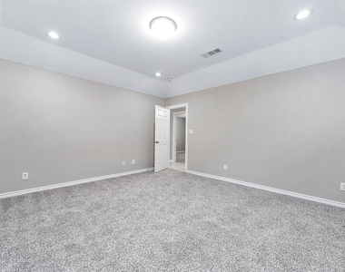 7308 Avenue R - Photo Thumbnail 18