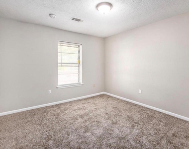 12510 Old River Drive - Photo Thumbnail 14
