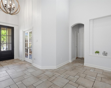 2118 Wild Dunes Cir - Photo Thumbnail 5