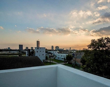 317 E 2nd Street - Photo Thumbnail 6