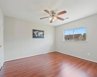 215 Birch Hill Drive - Photo Thumbnail 8