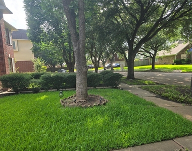 215 Birch Hill Drive - Photo Thumbnail 1