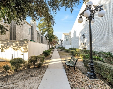 4001 Tanglewilde Street - Photo Thumbnail 20