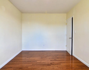 41-45 52nd Street - Photo Thumbnail 3