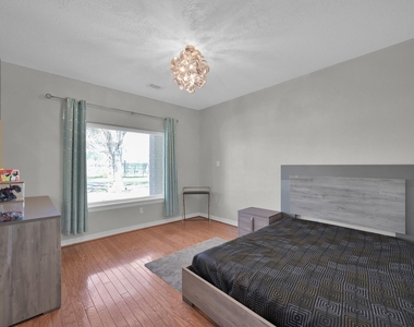10420 Hufsmith Road - Photo Thumbnail 9
