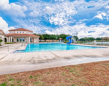 17 Desert Spring Lane - Photo Thumbnail 24