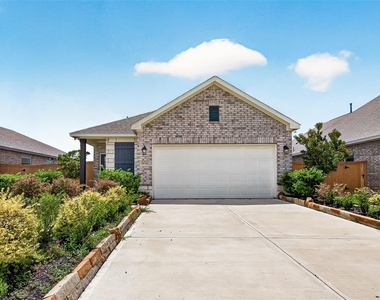 10726 Sky Creek Lane - Photo Thumbnail 2