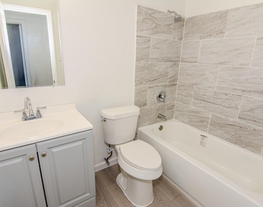 7867 Hamlet Street - Photo Thumbnail 8