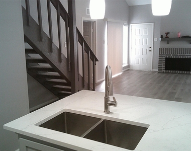 13427 Garden Grove - Photo Thumbnail 18