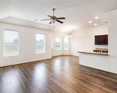 20419 Newcastle Ridge Lane - Photo Thumbnail 9