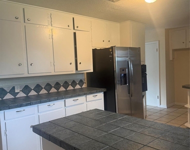 7623 Wilmerdean Street - Photo Thumbnail 13