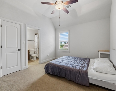 6717 Davenport Divide Road - Photo Thumbnail 24