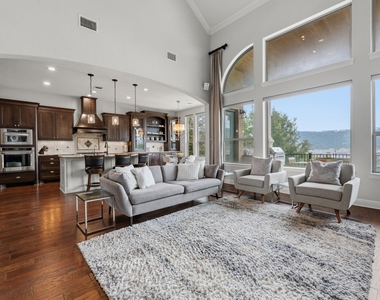 6717 Davenport Divide Road - Photo Thumbnail 10