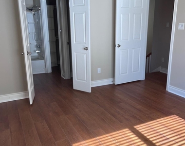 14322 Summer Garden Drive - Photo Thumbnail 10