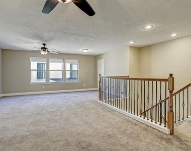 11022 Avery Oaks Lane - Photo Thumbnail 4