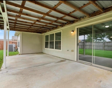 16119 Peach Bluff Lane - Photo Thumbnail 21