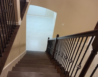 11134 Sheldon Bend Drive - Photo Thumbnail 16