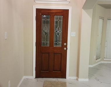 11134 Sheldon Bend Drive - Photo Thumbnail 9