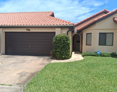 613 Manatee Drive - Photo Thumbnail 34