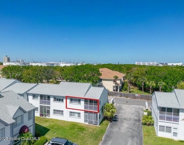 347 Ocean Park Lane - Photo Thumbnail 4